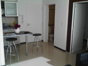 UNICO 2 Ambientes Fte con Balcon